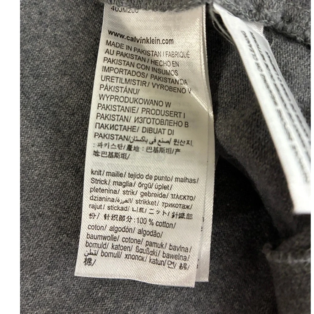 Calvin Klein Mens Grey Long Sleeve Henley Shirt Cotton Raglan Size Large 40JM200